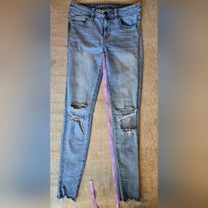 American Eagle AE next level strigid distressed jeggings leans sz 4 x-long